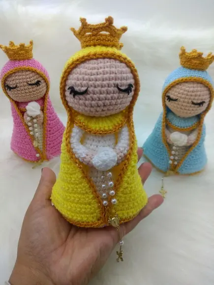 Santinha em Crochê