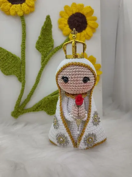 Santinha em crochê - Nossa Senhora