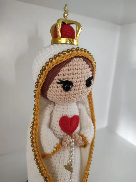 Santinha em Crochê - Nossa Senhora de Fátima