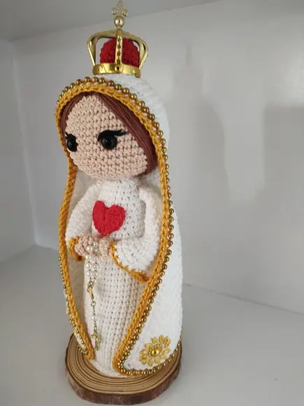 Santinha em Crochê - Nossa Senhora de Fátima