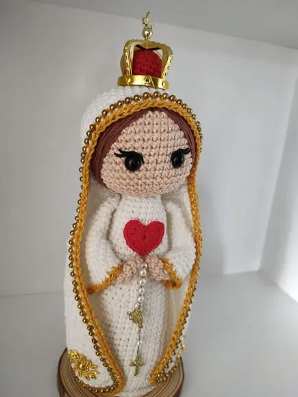 Santinha em Crochê - Nossa Senhora de Fátima