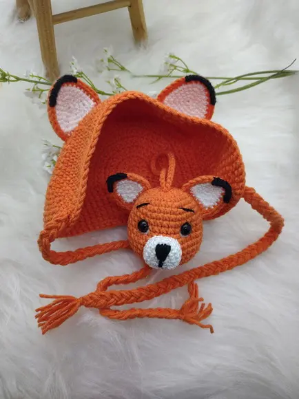 Toucas Em Croche Para Bebês Com Chaveiro - Raposa