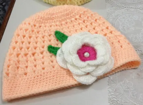 Toucas para Bebês em Tricô e Crochê