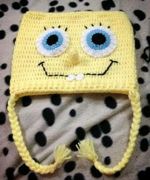 Toucas infantil em croche