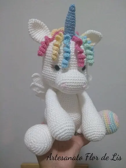 Unicórnio com Asas