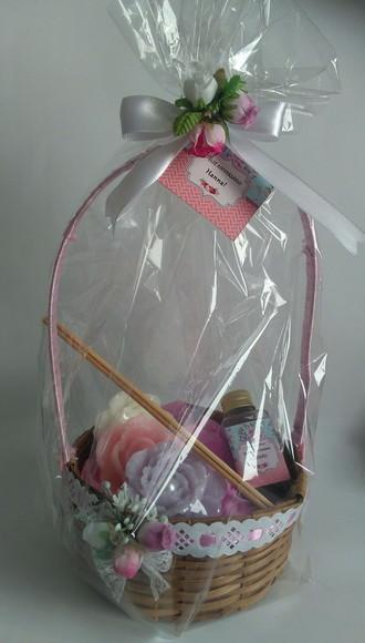 Cesta de Sabonetes e Difusor de Aromas