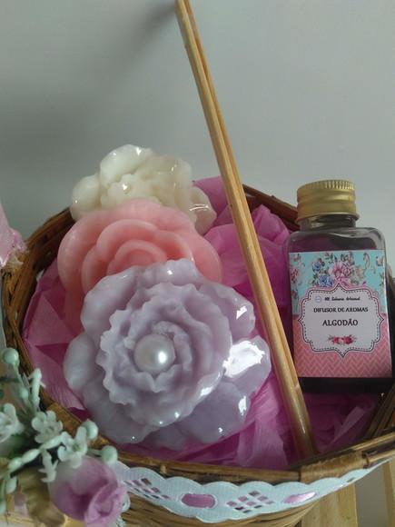 Cesta de Sabonetes e Difusor de Aromas