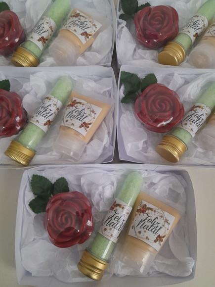 Kit de Banho com Caixa Personalizada de Natal