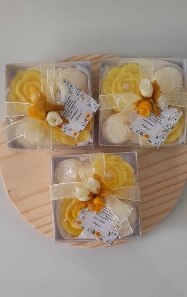 Kit de Sabonetes Personalizado na Caixa de Acetato