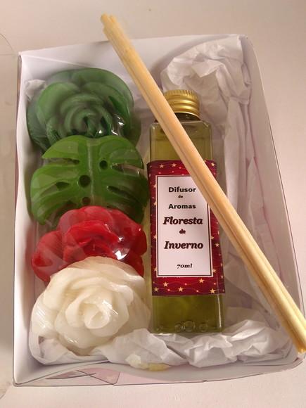 kit mini sabonetes e difusor natal