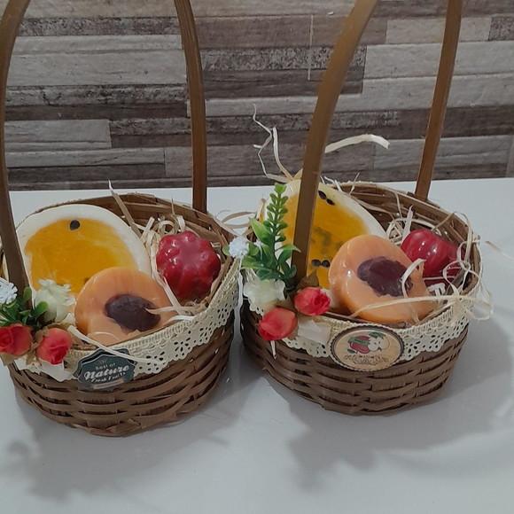 Kit Sabonete de Frutas com Cesta de Vime