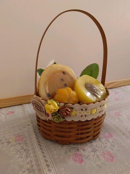 Kit Sabonete de Frutas com Cesta de Vime