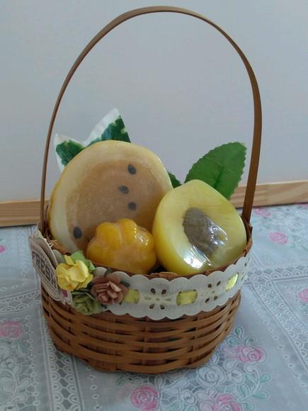 Kit Sabonete de Frutas com Cesta de Vime