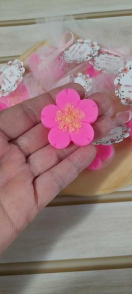 Sabonete Mini Flor de Cerejeira Lembrancinha Maternidade
