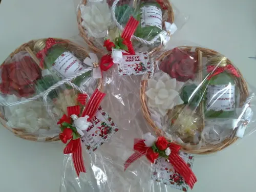 Cesta de Sabonetes e Difusor de Aromas Natal