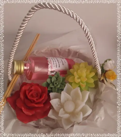 Cesta de sabonetes e difusor de aromas NATAL