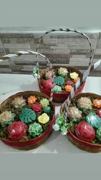 Cesta de Sabonetes Suculentas
