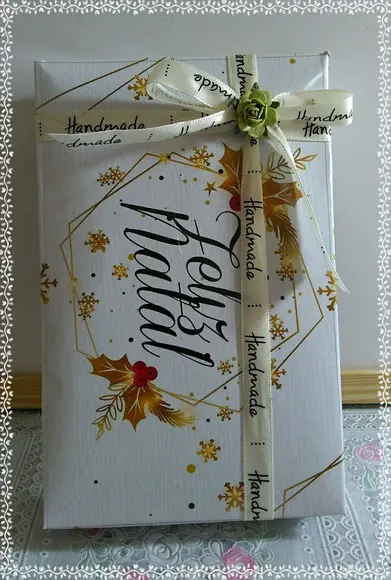Kit de Banho com Caixa Personalizada de Natal