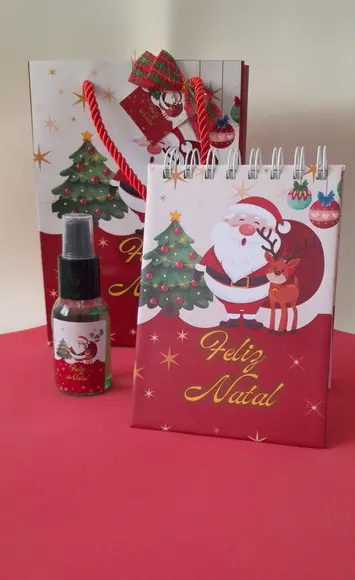 Kit de Bloquinho A6 + Home Spray e Sacolinha Estampa Natal