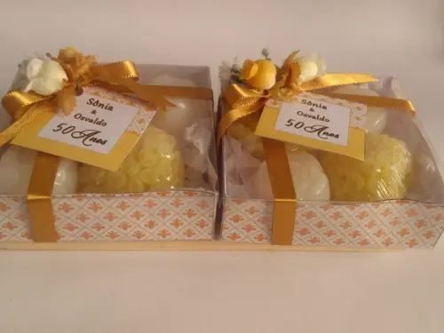 Kit de Sabonetes Personalizado na Caixa de Acetato
