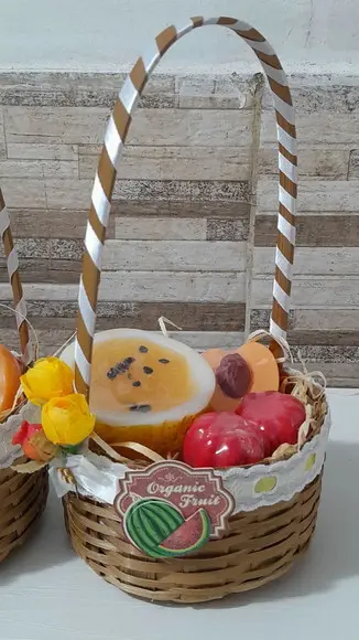 Kit Sabonete de Frutas com Cesta de Vime