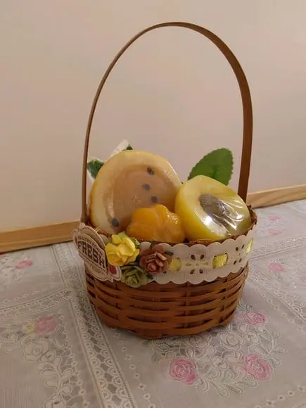 Kit Sabonete de Frutas com Cesta de Vime