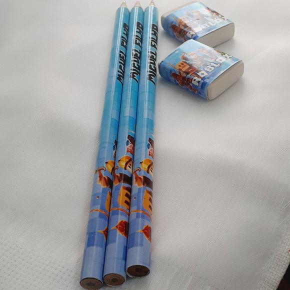 20 Kit Escolar com 3 Lapis + 2 Borrachas Roblox