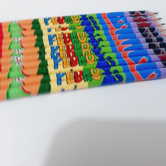 30 Kit Festa Infantil 1 Lapis + 1 Pulseira Bate Enrola