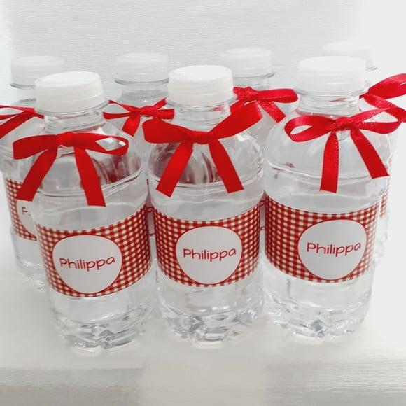 50 Garrafas de Água Mineral com Tag Personalizada