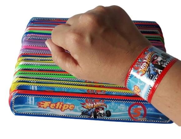 Kit Copo Sanfonado + Pulseira Bate Enrola Personalizados