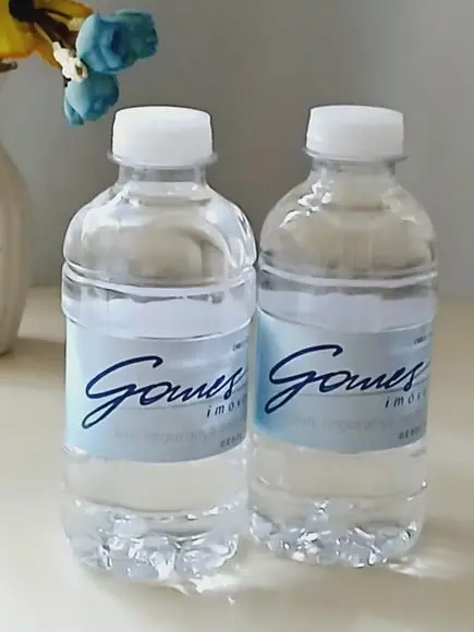 30 Garrafinhas Água 240ml Sense para Lembrancinhas