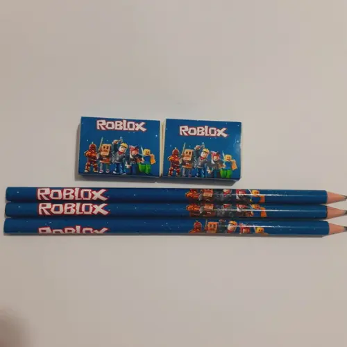30 Kit Escolar 3 Lapis + 2 Borrachas Roblox