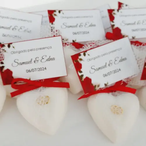50 Lembrancinha Casamento Sabonete com Mini Alianças