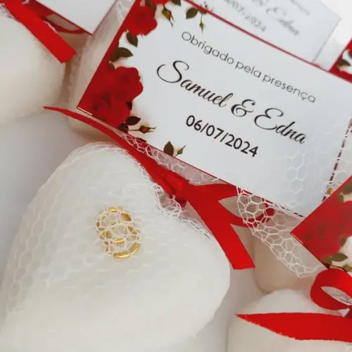 50 Lembrancinha Casamento Sabonete com Mini Alianças