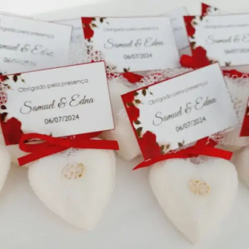 50 Lembrancinha Casamento Sabonete com Mini Alianças