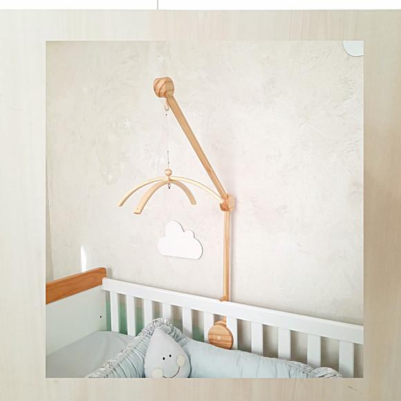 Suporte para Móbile Pinus Verniz /branco/cores