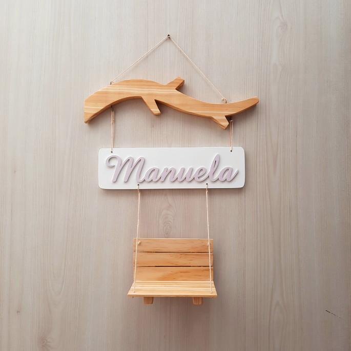 Galho com placa nome e balanço pinus