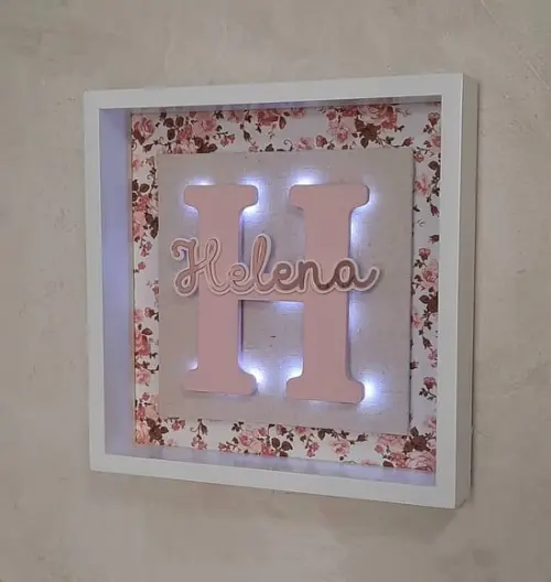 Nicho com Letra e Nome e Led Porta Maternidade Amigurumi