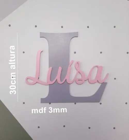 Letra com Nome de Parede