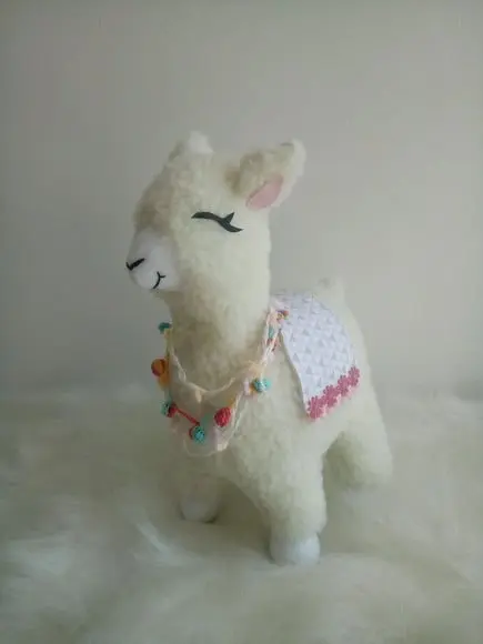 Lhama em Carapinha para Decoração