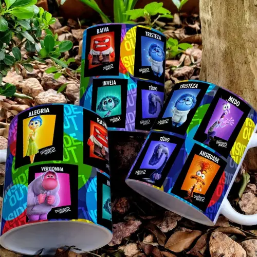Caneca de Porcelana Personalizada Divertidamente