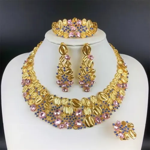 Conjunto de Joias Folheadas a Ouro 18k | Design de Luxo