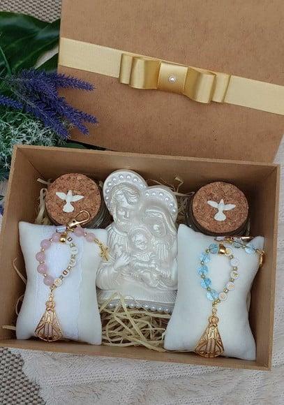 Caixa Padrinhos com Sagrada Família, Vela e Chaveiro Terço