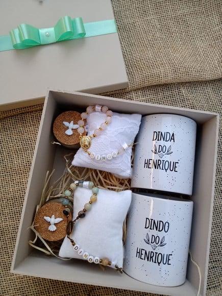 Convite para Casal de Padrinhos de Batismo Bege