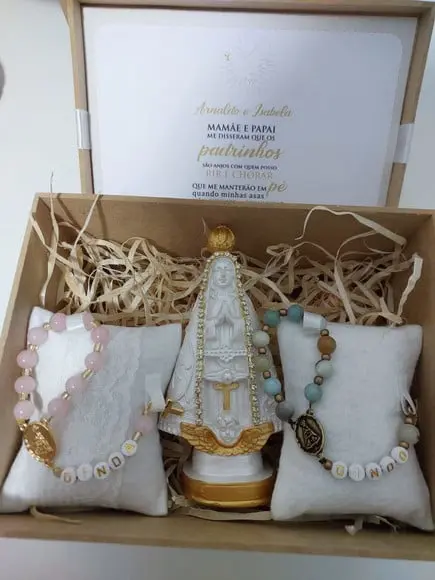 Caixa Convite ou Lembrança para Padrinhos com Santinha