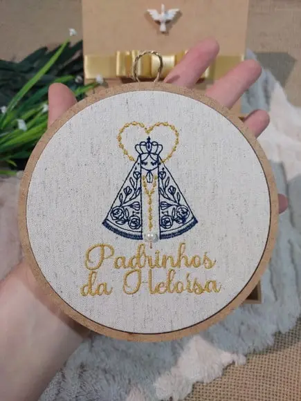 Convite Padrinhos Batismo com Quadro Bordado