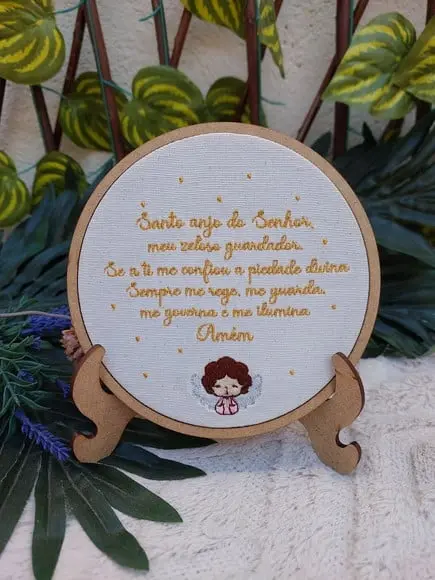 Quadro Bordado Anjo da Guarda
