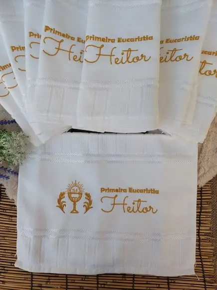 Toalhinha Bordada Eucaristia ou Batismo