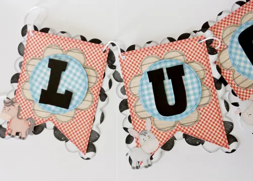 Bandeirola Personalizada (até 8 Letras) Fazendinha