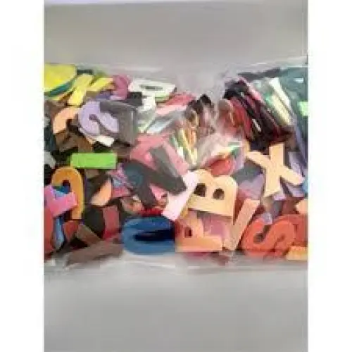 200 Letras 3cm em EVA  Liso Sem Glitter